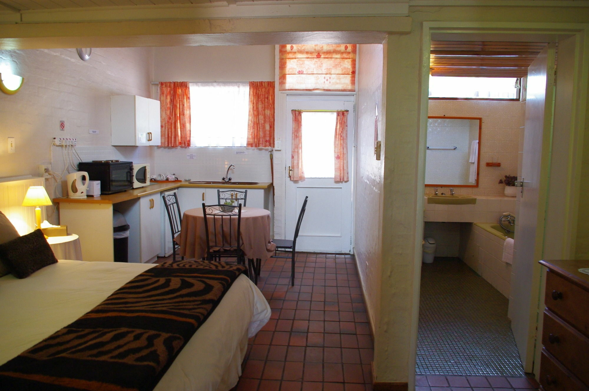 Aqua Marine Guest House Port Elizabeth Exterior foto